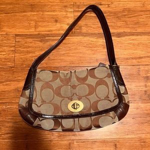 VINTAGE COACH PURSE